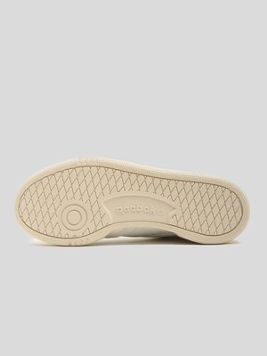 Reebok W Club C 85 shoes - Off-White Reebok W Club C 85 shoes - Off-White