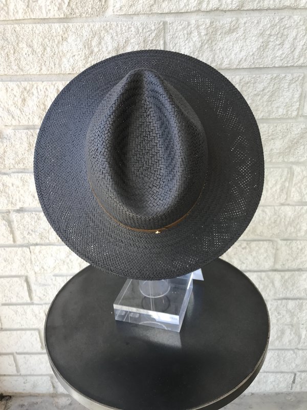Janessa Leone Edmonia Fedora | Garmentory
