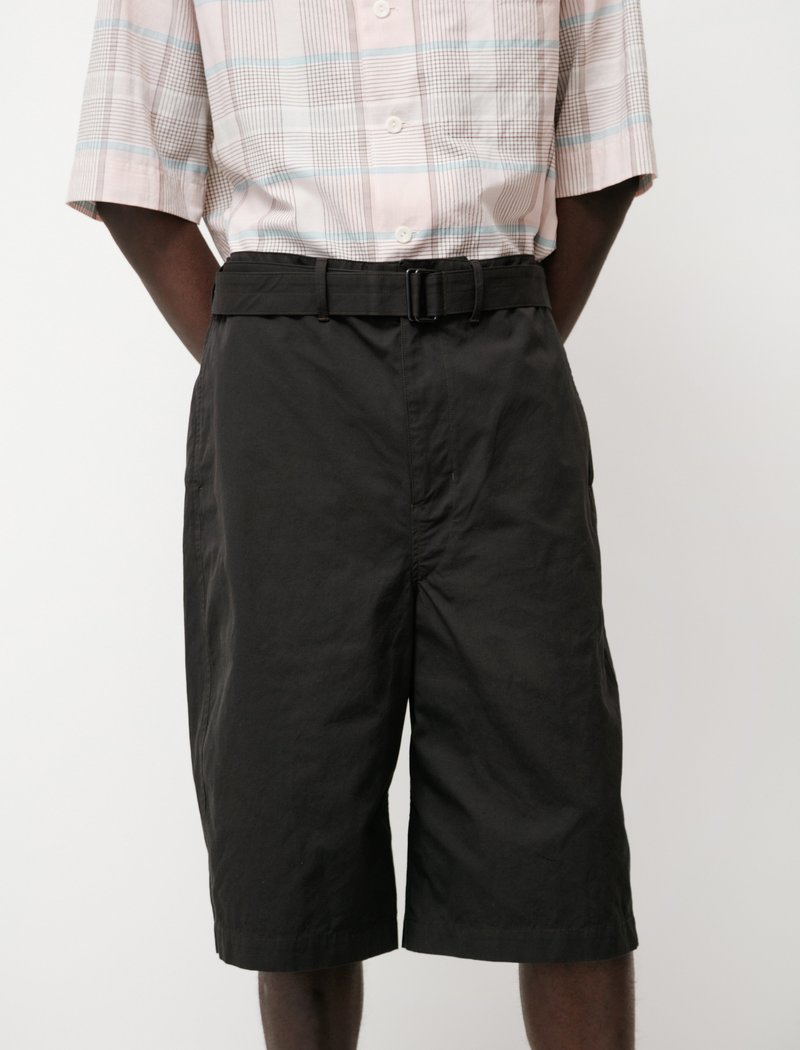 Lemaire Cotton Belted Shorts - Black | Garmentory