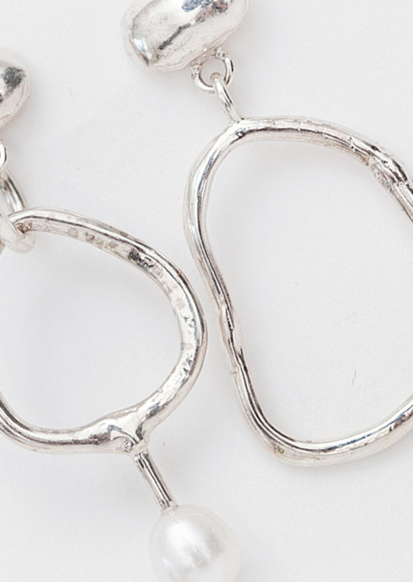 Mondo Mondo Toyen Earring | Garmentory