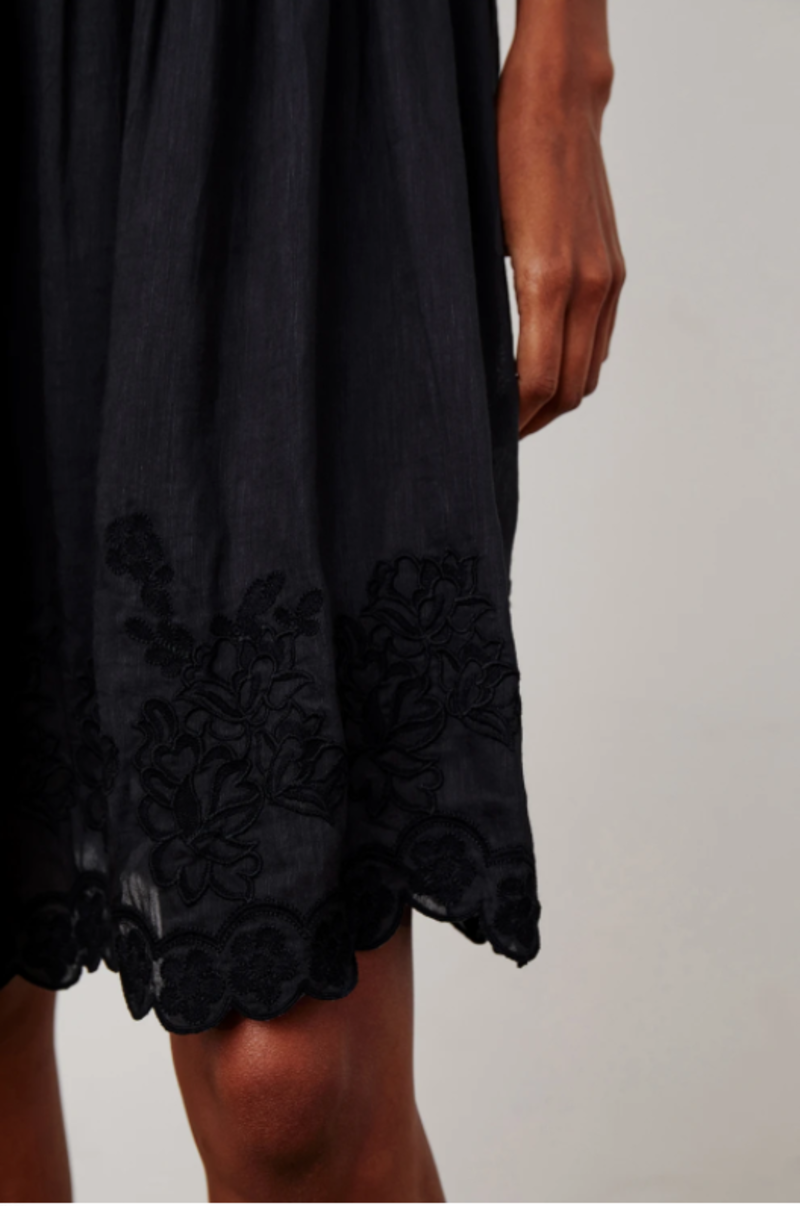 black lace sleep dress Cosabella | Pret A Porter Maxi Italian Nightie | Women's | Black