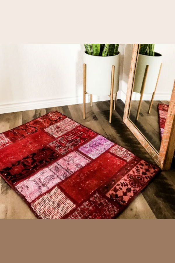 The Elevated Abode Abby Patchwork Rug - Red/Pink