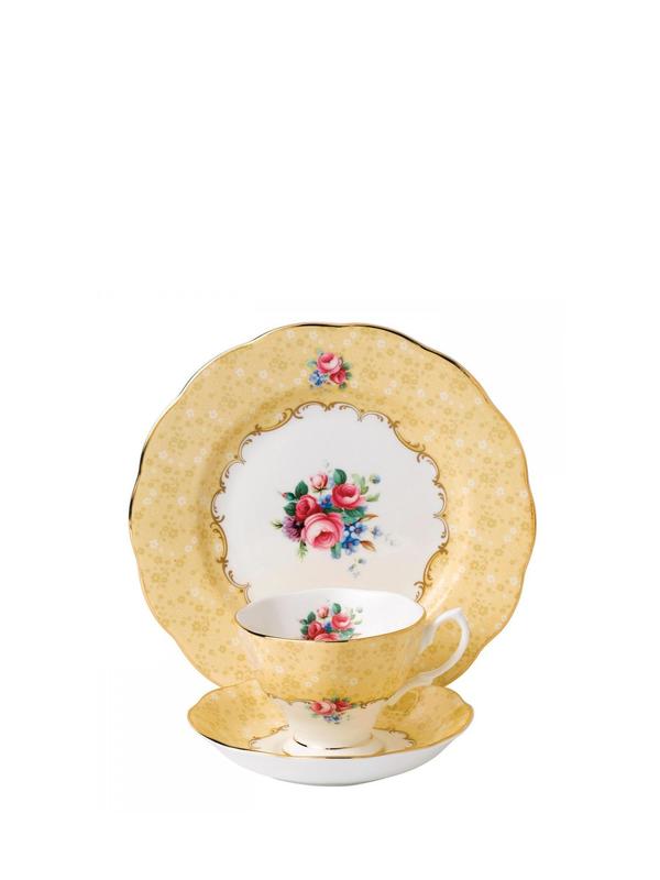 100 Years 1990 Bouquet 3P Place Set 100 Years 1990 Bouquet 3P Place Set