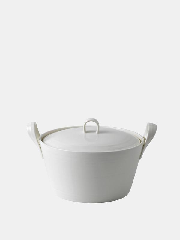 1815 White Casserole 1815 White Casserole