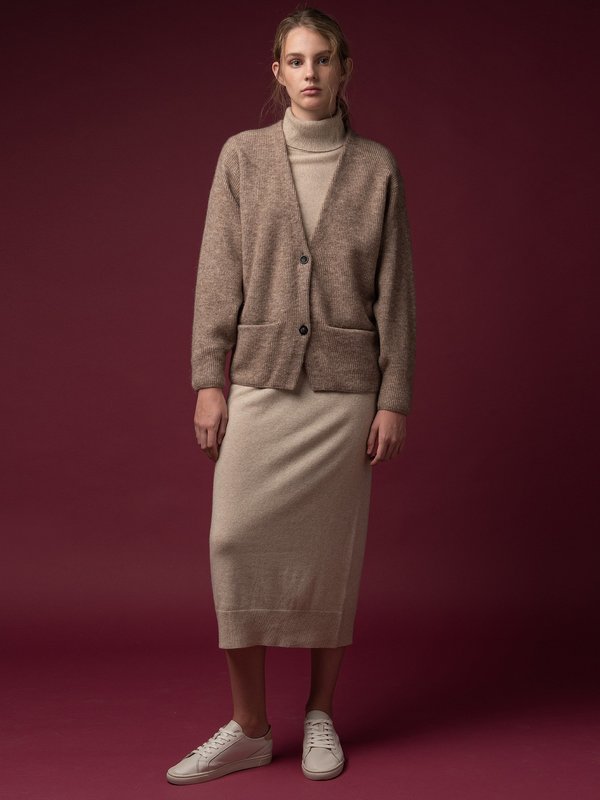 Alpaca Curved Sleeve Cardigan_Beige Alpaca Curved Sleeve Cardigan_Beige