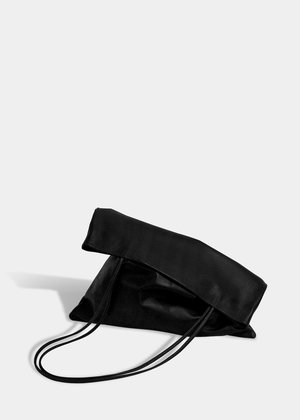 modern weaving bolsa