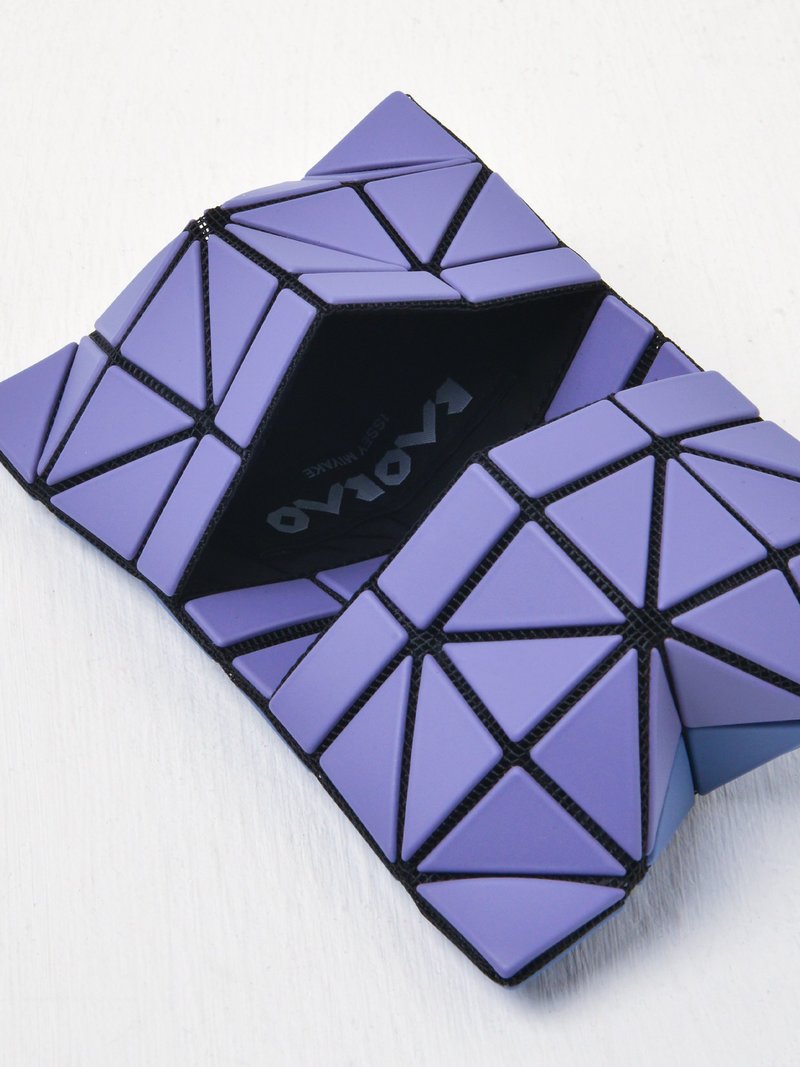 【BAOBAO ISSEY MIYAKE】Card case CARD CASE – ISSEY MIYAKE ONLINE STORE