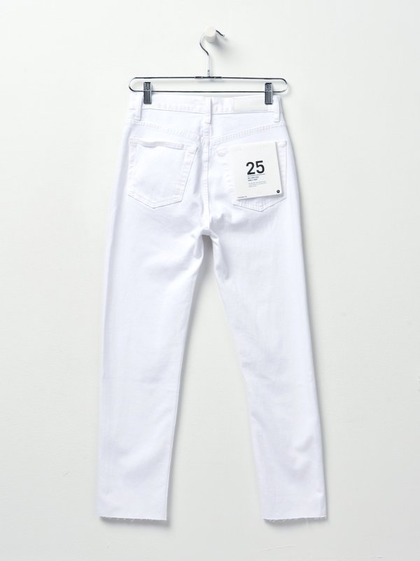 HIGH RISE ANKLE CROP _ WHITE HIGH RISE ANKLE CROP _ WHITE