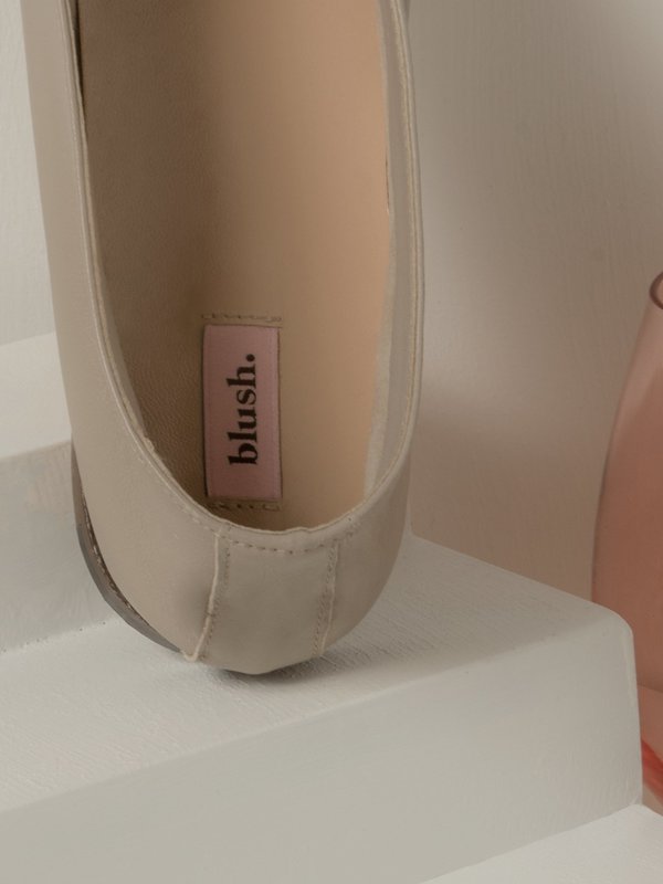 blush. Glove - Perla blush. Glove - Perla