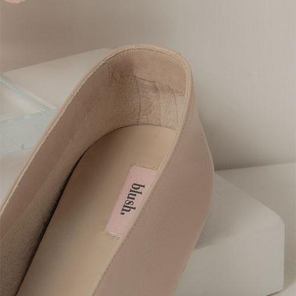 blush. Glove - Phard blush. Glove - Phard