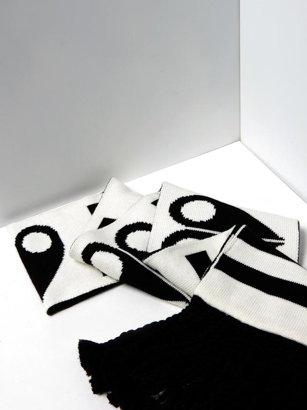 SORRY NOT SORRY SCARF_WHITE SORRY NOT SORRY SCARF_WHITE