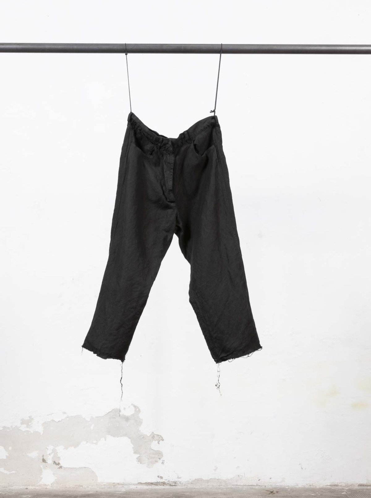 Serien°umerica Linen Trousers - Black  - Image 2 of 3