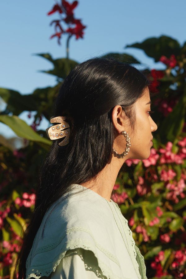 Valet Studio Verity Hoops - Eggshell Valet Studio Verity Hoops - Eggshell
