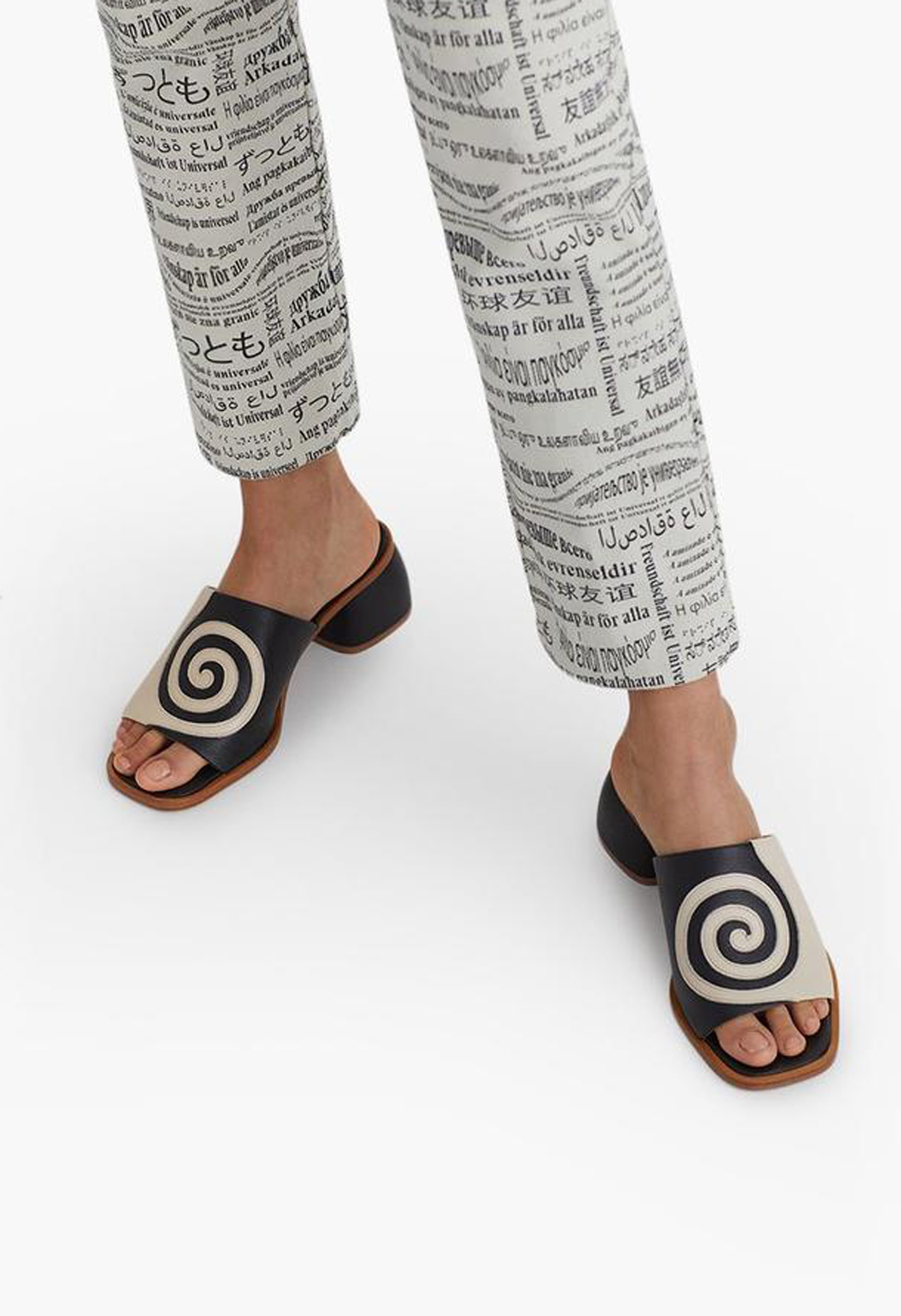 paloma wool 「TORNADO」サンダル 36 Tornado Slide - Back In Stock | Garmentory
