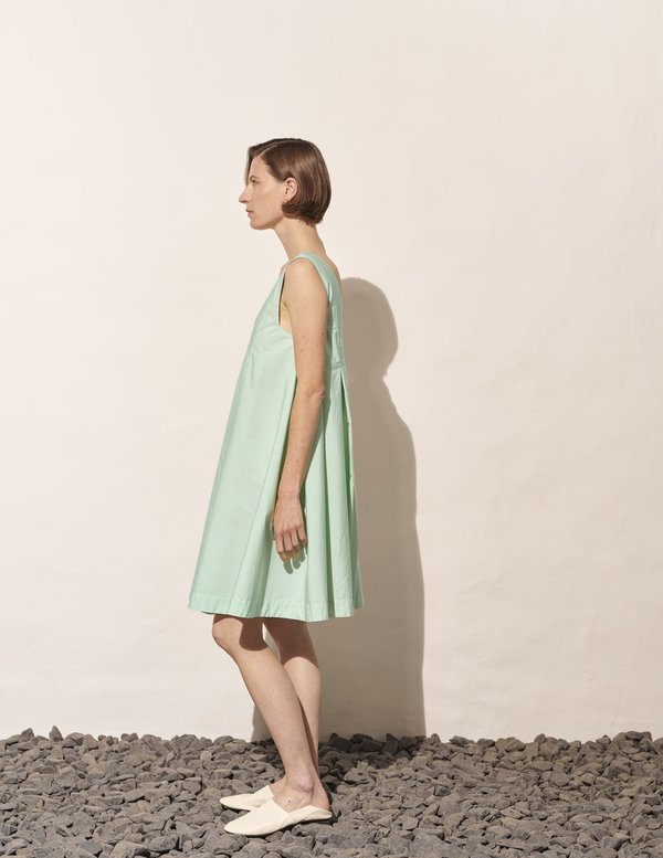 Aline Garment Dyed Wavy Midi Dres - Minty Leaf Aline Garment Dyed Wavy Midi Dres - Minty Leaf