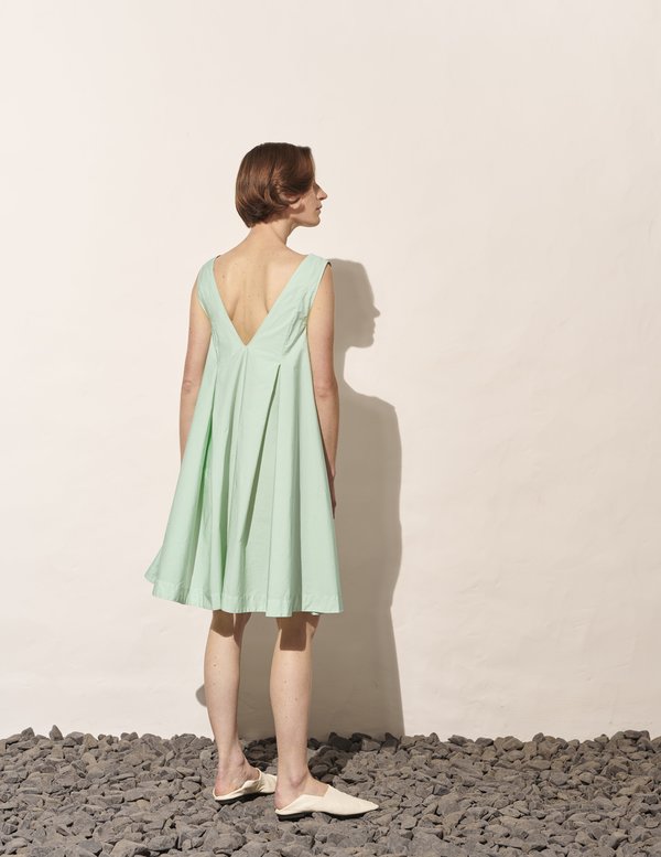 Aline Garment Dyed Wavy Midi Dres - Minty Leaf Aline Garment Dyed Wavy Midi Dres - Minty Leaf