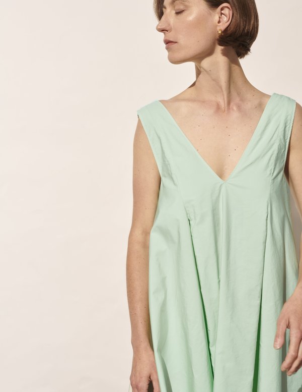 Aline Garment Dyed Wavy Midi Dres - Minty Leaf Aline Garment Dyed Wavy Midi Dres - Minty Leaf