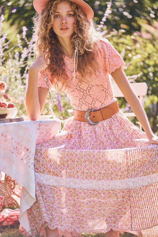 LoveShackFancy SARATOGA SKIRT in FRUITY PUNCH XS LoveShackFancy SARATOGA SKIRT in FRUITY PUNCH XS