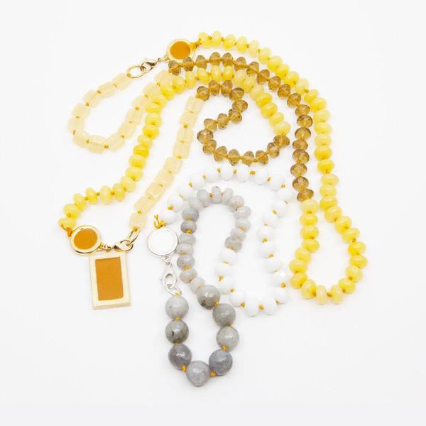 BEADED NECKLACE IN YELLOW BEADED NECKLACE IN YELLOW