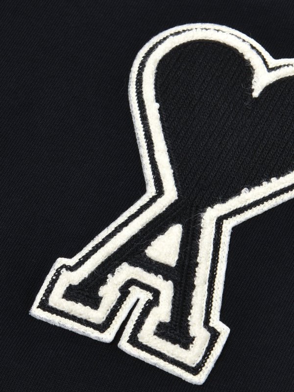 T-SHIRT WITH OVERSIZE AMI DE COEUR_NOIR/001 T-SHIRT WITH OVERSIZE AMI DE COEUR_NOIR/001