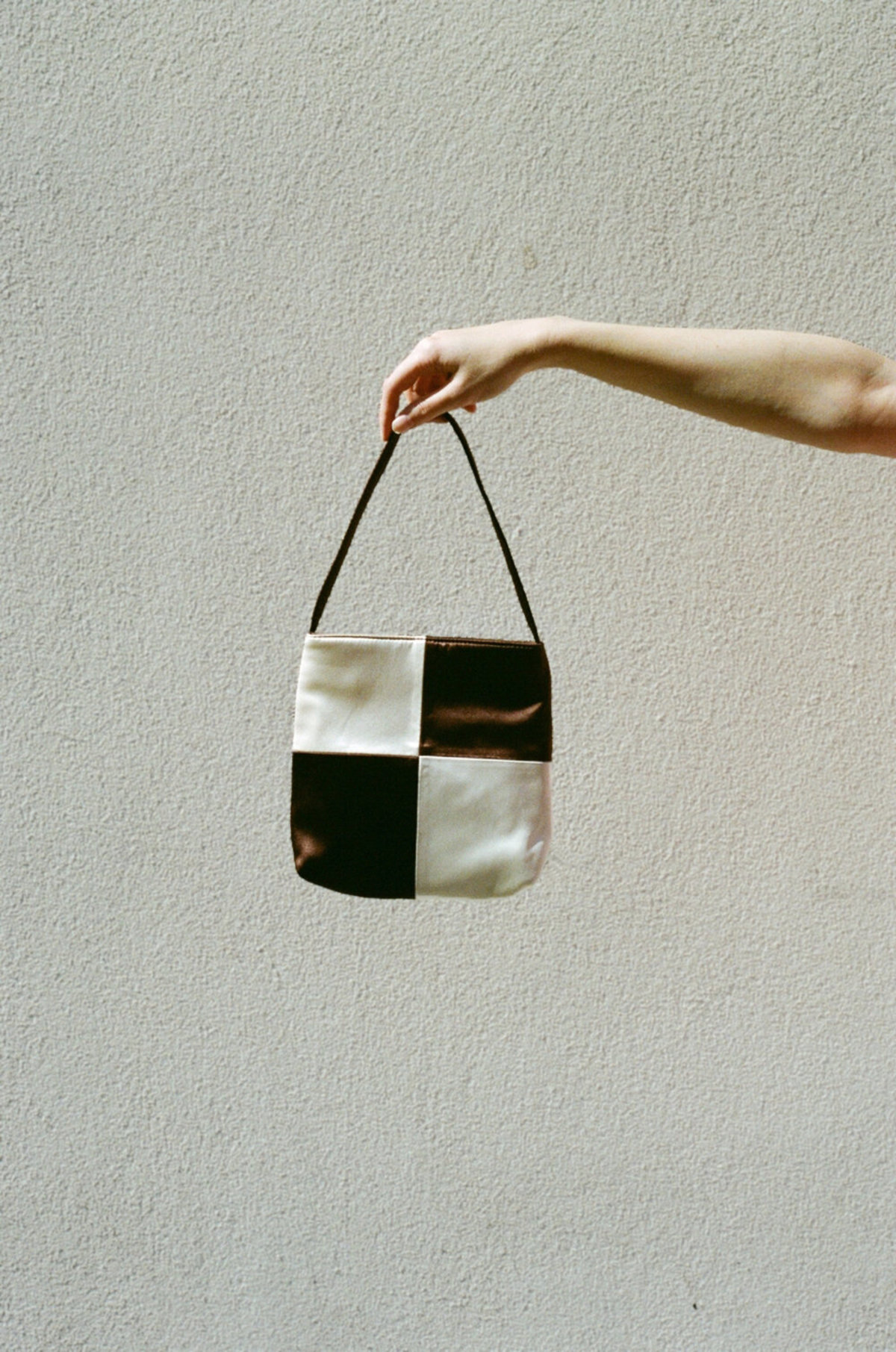 HAI-Vera-Brown-and-White-Bag--