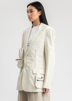 Hyein Seo Detachable Jacket - Ivory Hyein Seo Detachable Jacket - Ivory