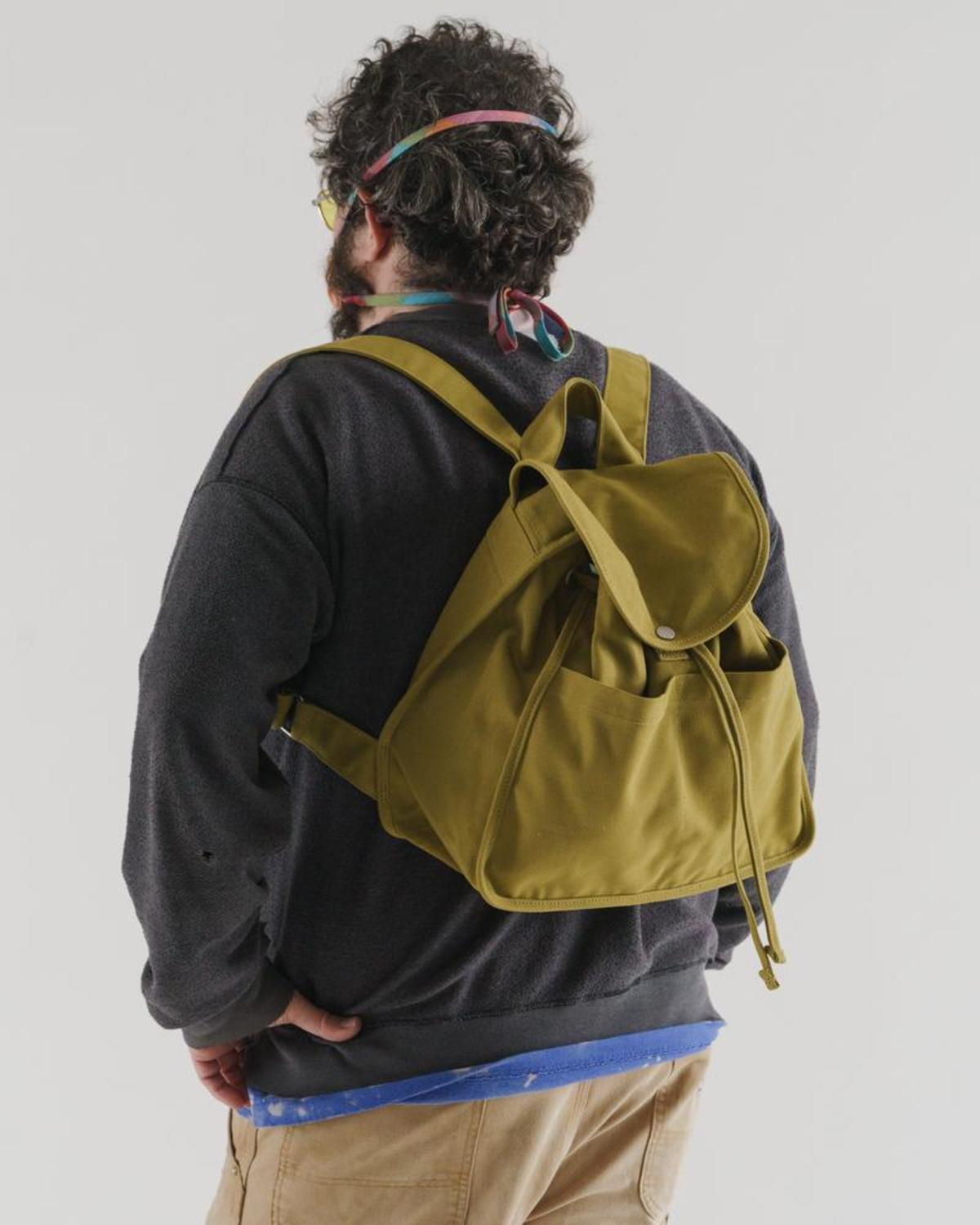 BAGGU Drawstring Backpack - Spanish Olive | Garmentory