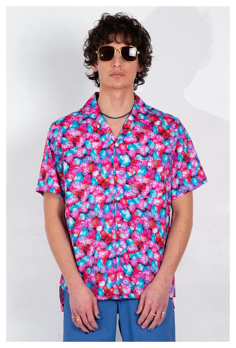 Graphia New York Camp Collar Print Short Sleeve Shirt - Red Floral Dream Graphia New York Camp Collar Print Short Sleeve Shirt - Red Floral Dream