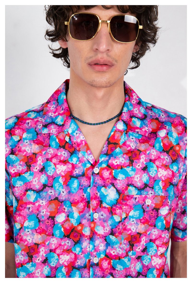 Graphia New York Camp Collar Print Short Sleeve Shirt - Red Floral Dream Graphia New York Camp Collar Print Short Sleeve Shirt - Red Floral Dream