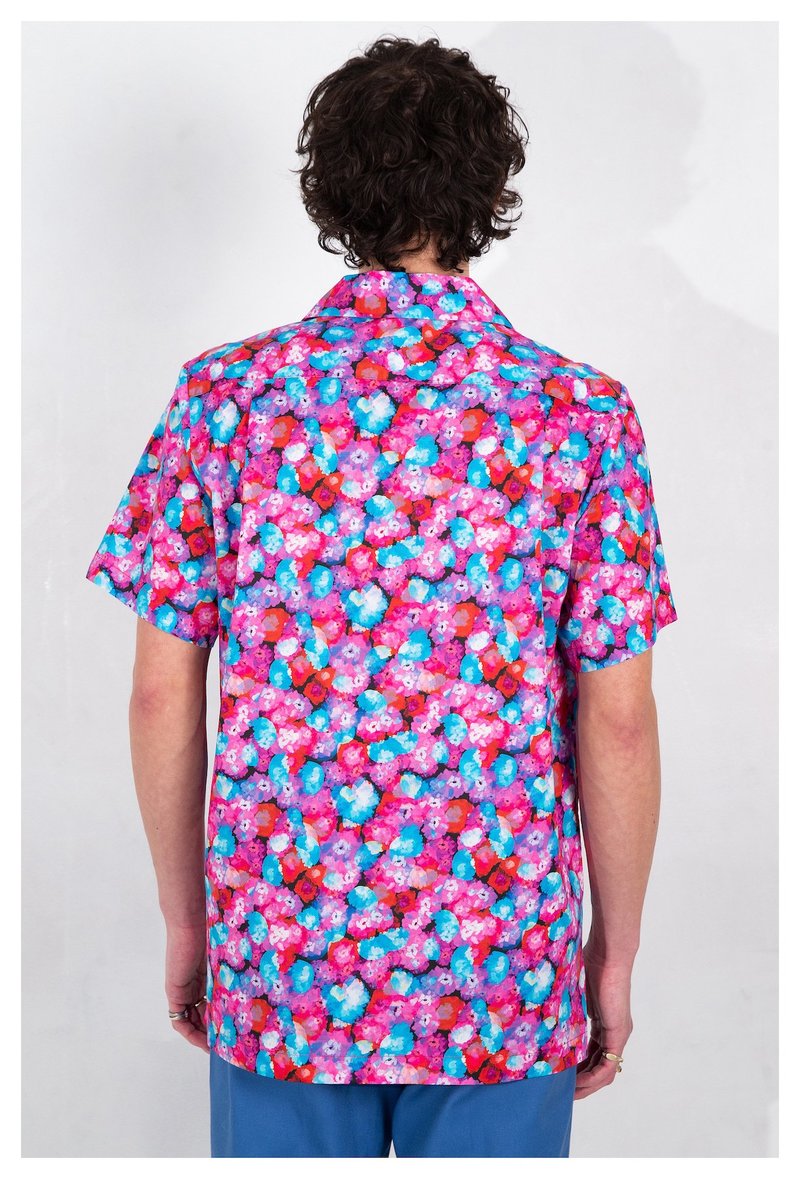 Graphia New York Camp Collar Print Short Sleeve Shirt - Red Floral Dream Graphia New York Camp Collar Print Short Sleeve Shirt - Red Floral Dream