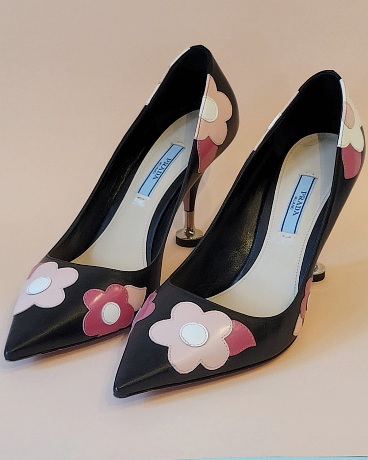 Vintage Prada Spring Daisy Heels | Garmentory