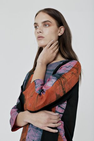 ReRuns Krobo dress in Carmine ReRuns Krobo dress in Carmine