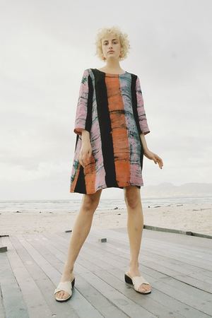 ReRuns Krobo dress in Carmine ReRuns Krobo dress in Carmine
