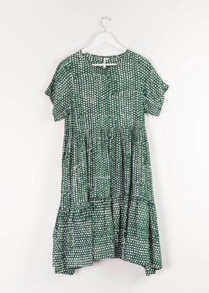 ReRuns Layer Dress in Bullfrog ReRuns Layer Dress in Bullfrog