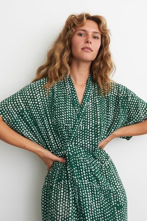ReRuns Sampa Dress in Bullfrog ReRuns Sampa Dress in Bullfrog