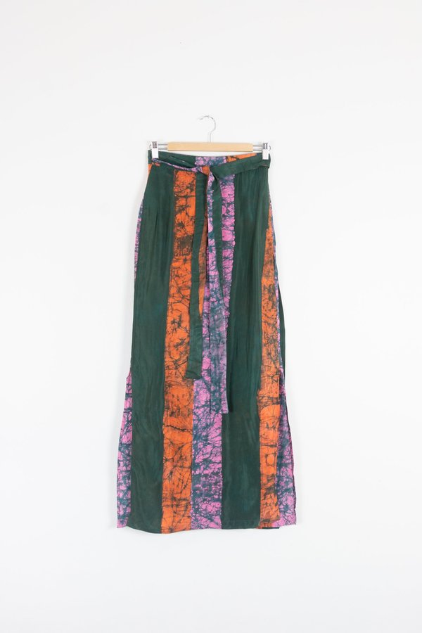ReRuns Studio wrap skirt in Carmine ReRuns Studio wrap skirt in Carmine