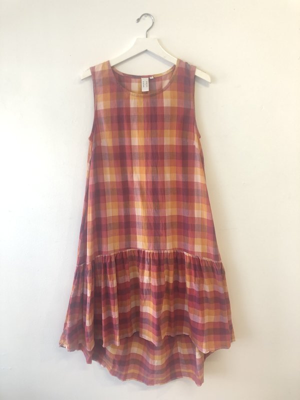 Reruns Casade Dress in Plaid Reruns Casade Dress in Plaid