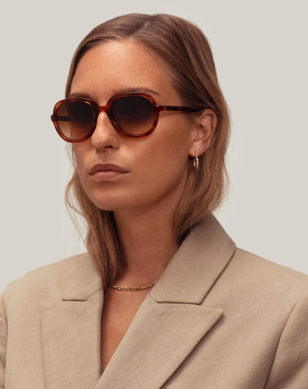 CHIMI Aviator Sunglasses - Amber | Garmentory display picture 1