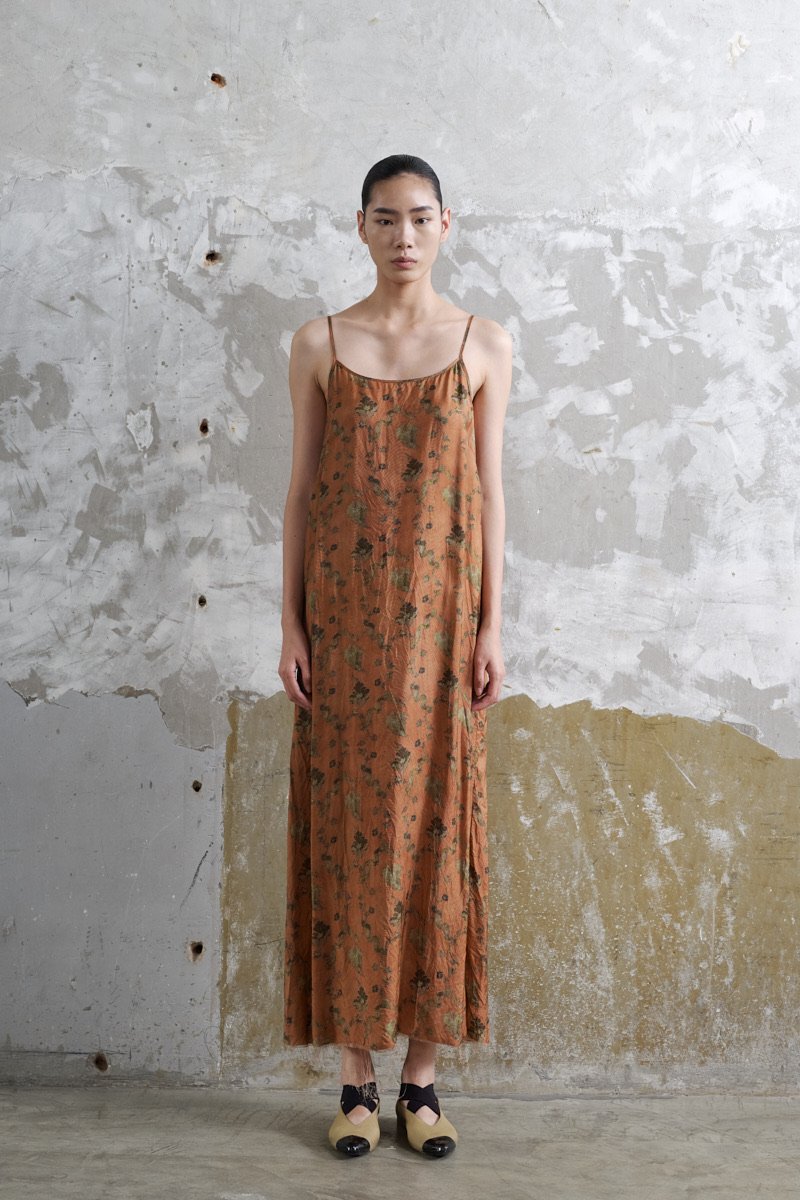 Uma-Wang-Anaya-Dark-Rose-Print