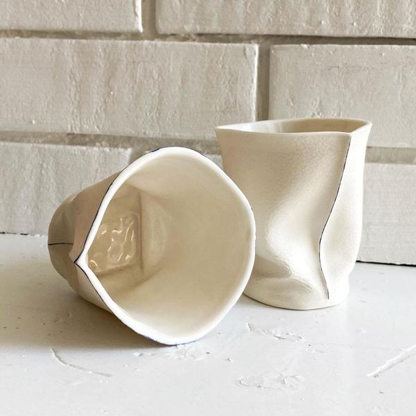 White Cambucho Porcelain Cup White Cambucho Porcelain Cup