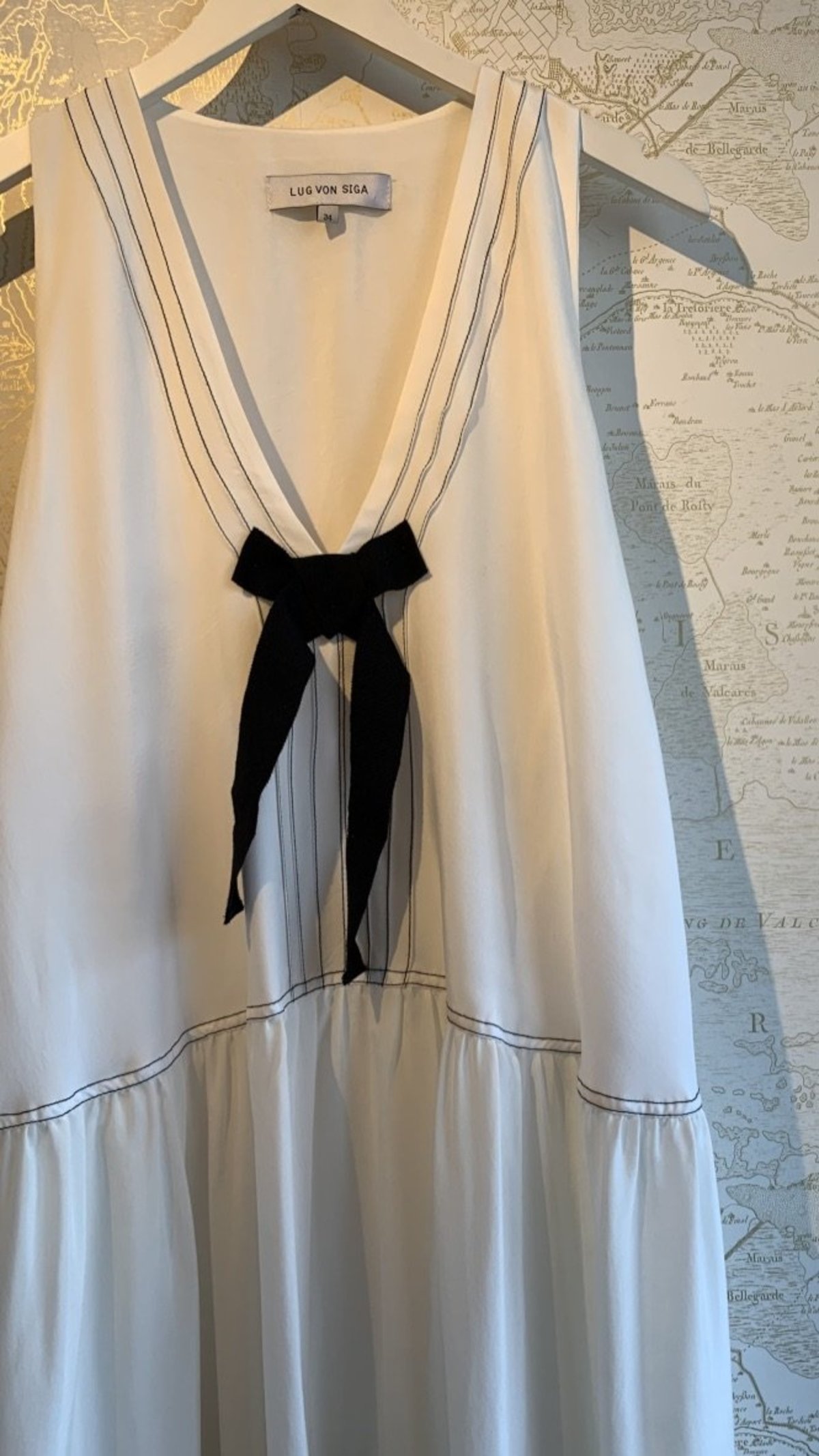 Lug Von Siga Lorena Tiered with Bow Maxi Dress  - White - Image 3 of 4