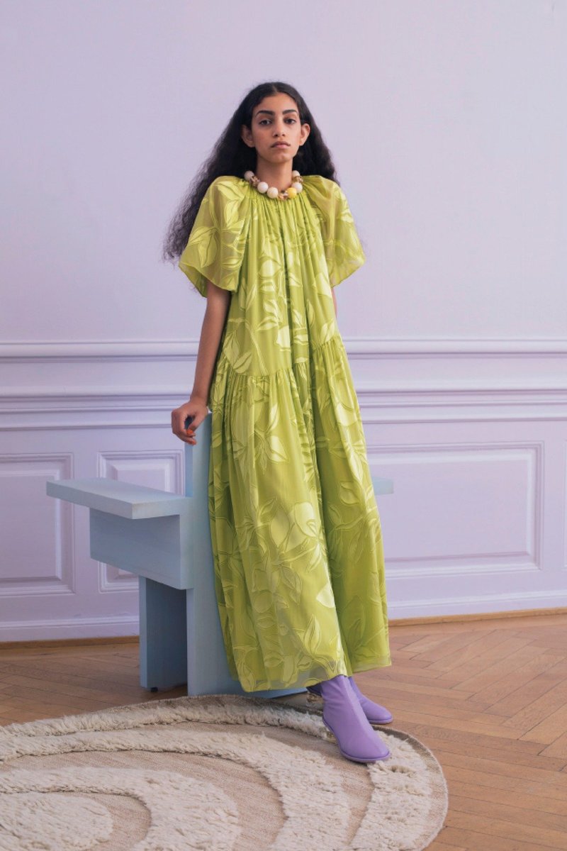 slim fit dress slacks Sleeveless Gathered Midi Dress main image 1