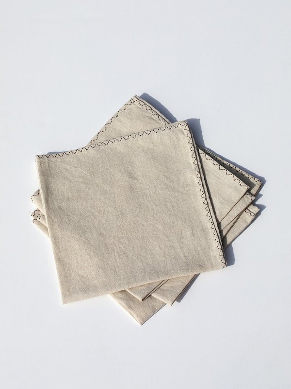 Erica Tanov Hand-Embroidered Natural Linen Napkins Erica Tanov Hand-Embroidered Natural Linen Napkins