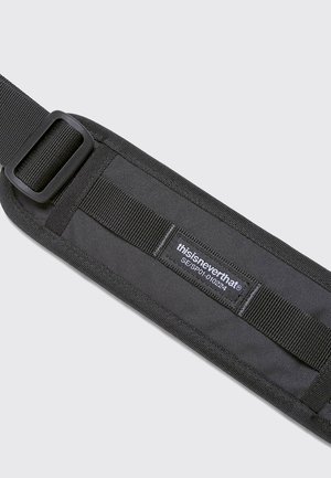 ThisIsNeverThat CA90 18 Duffle bag - black ThisIsNeverThat CA90 18 Duffle bag - black