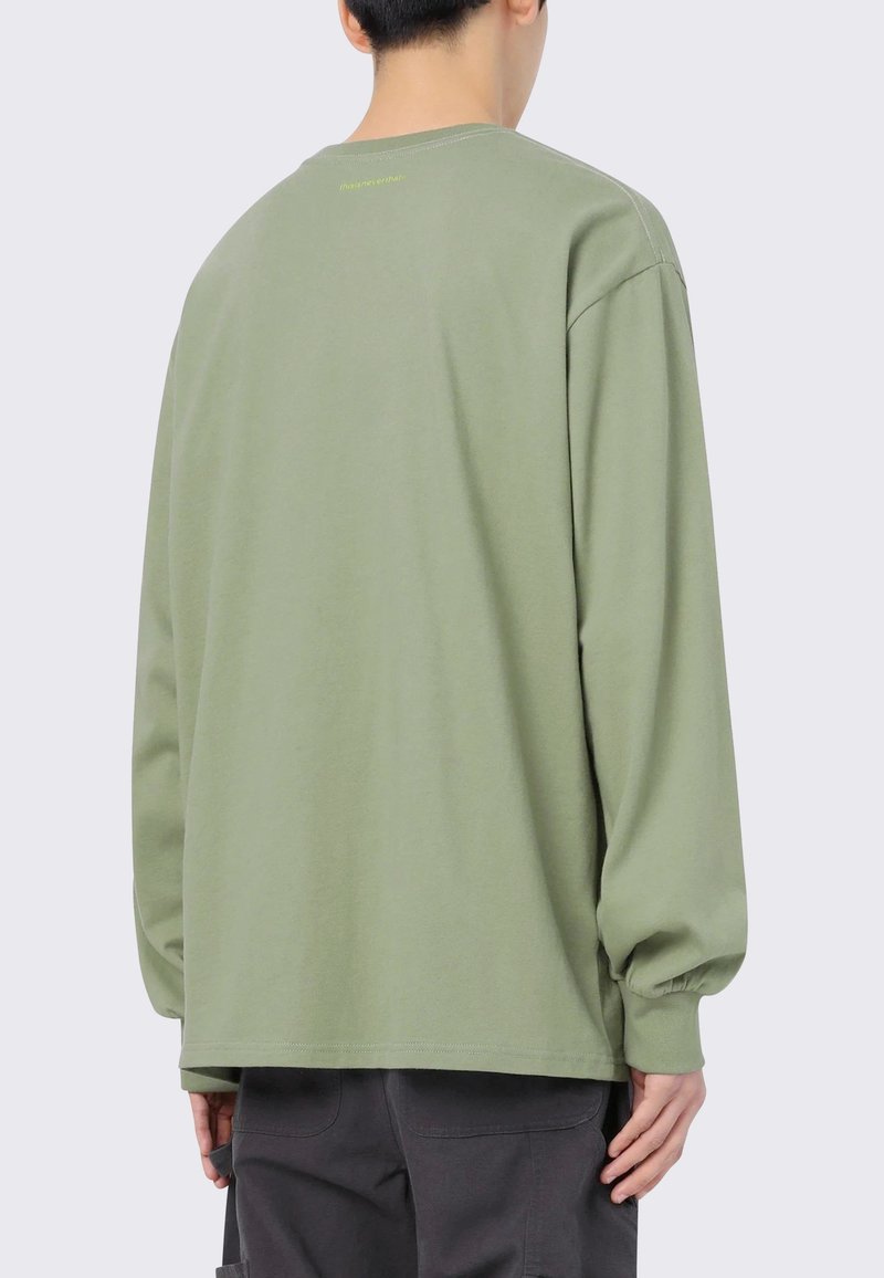 【THISISNEVERTHAT】Layered L/S Tee Olive MUSINSA | thisisneverthat® Layered L/S Tee Olive