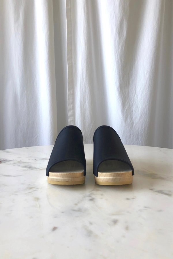 No.6 Daria Clog - Black No.6 Daria Clog - Black