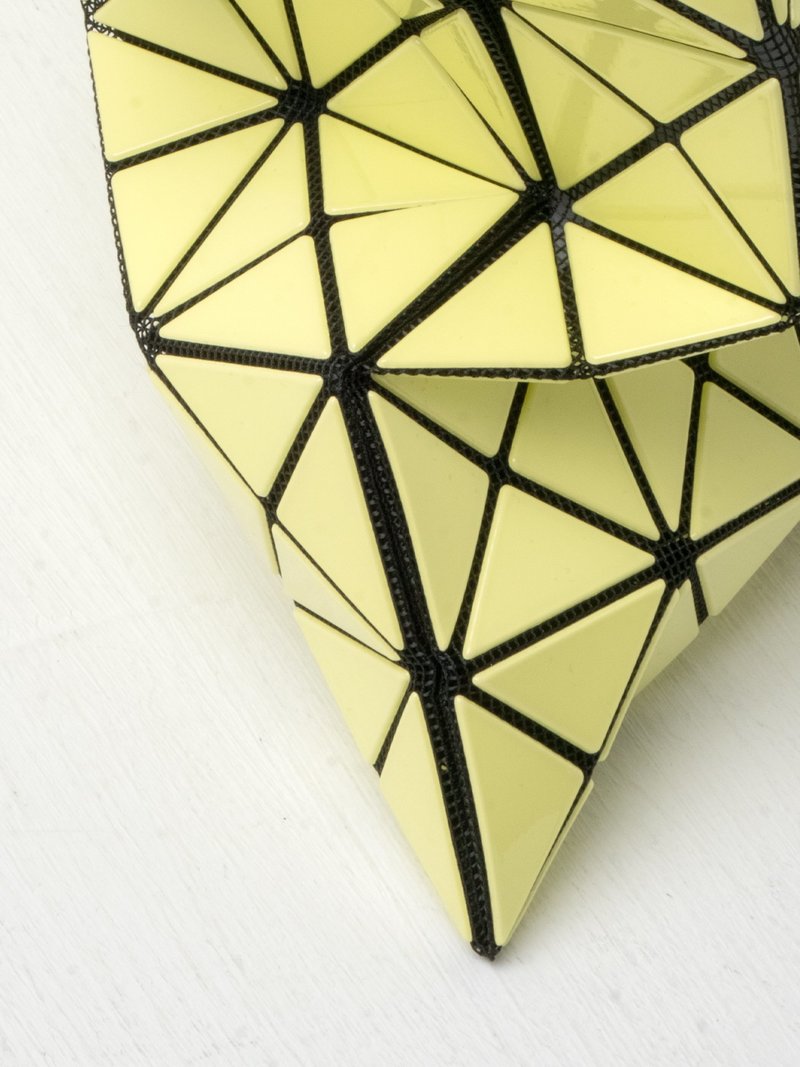 BAO BAO ISSEY MIYAKE PRISM GLOSS BB16AG517_52 bag - YELLOW