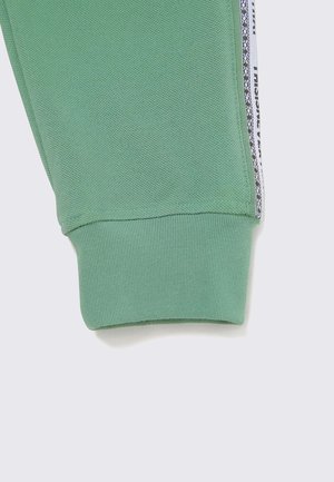 ThisIsNeverThat Taped Long Sleeve - green ThisIsNeverThat Taped Long Sleeve - green