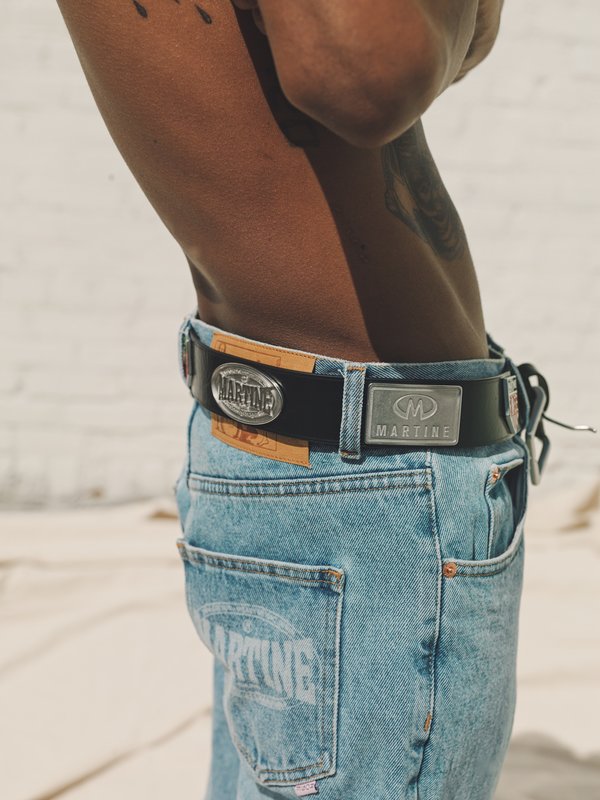 Martine Rose Irn Metal Trophy Badge Leather Belt - Black | Garmentory