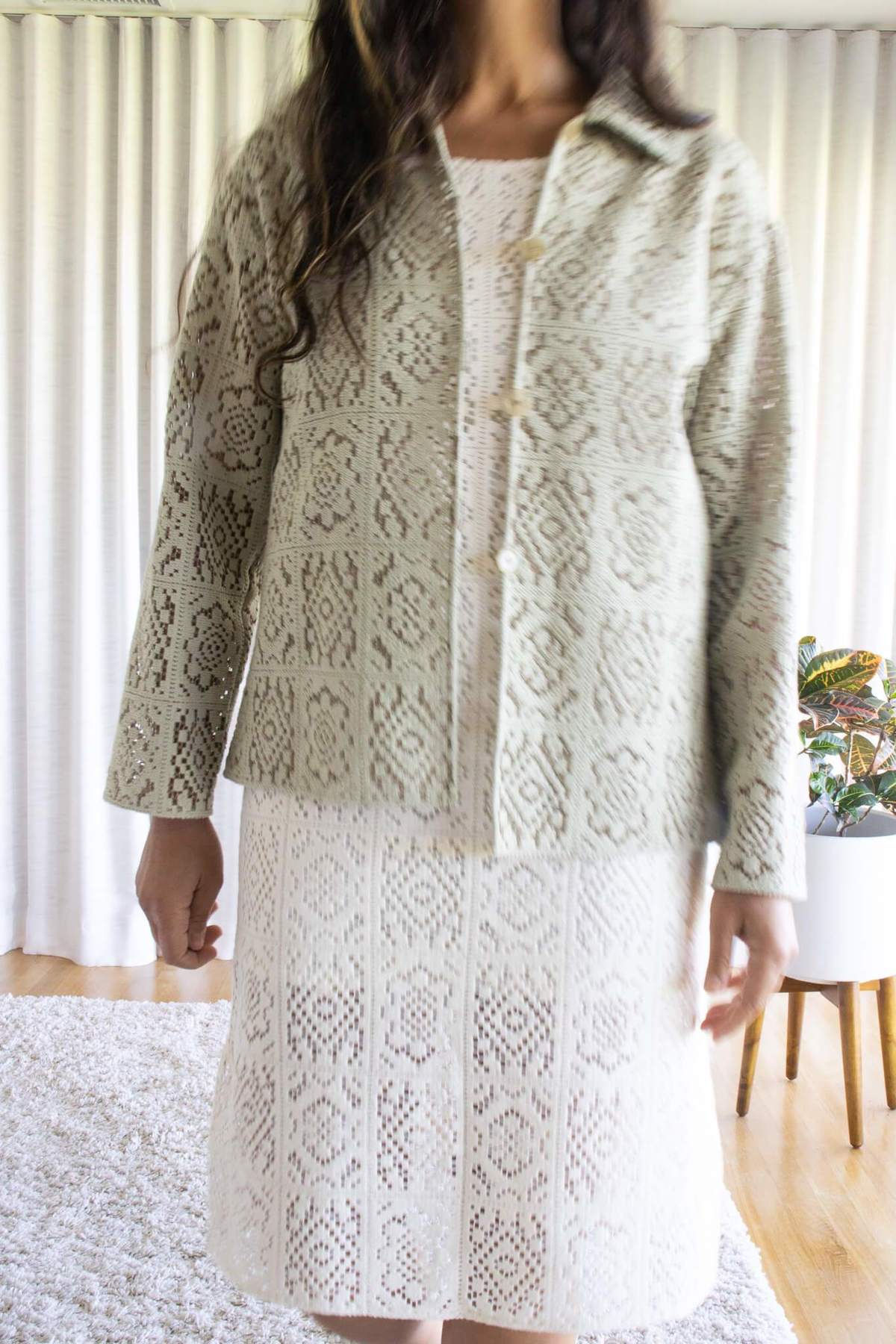 Amomento-Crochet-Jacket-in- 